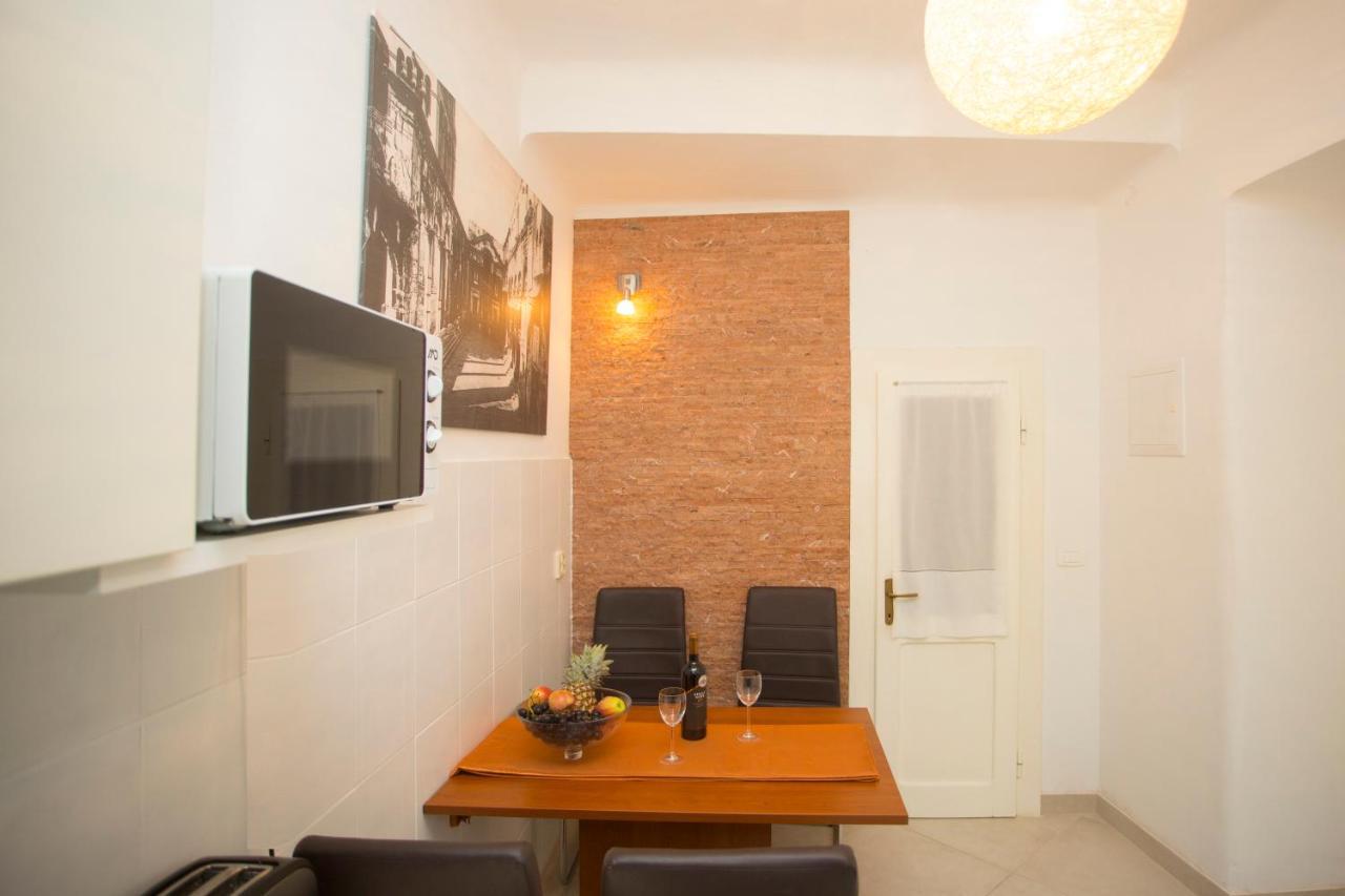 Apartment Silvana Split Exteriör bild
